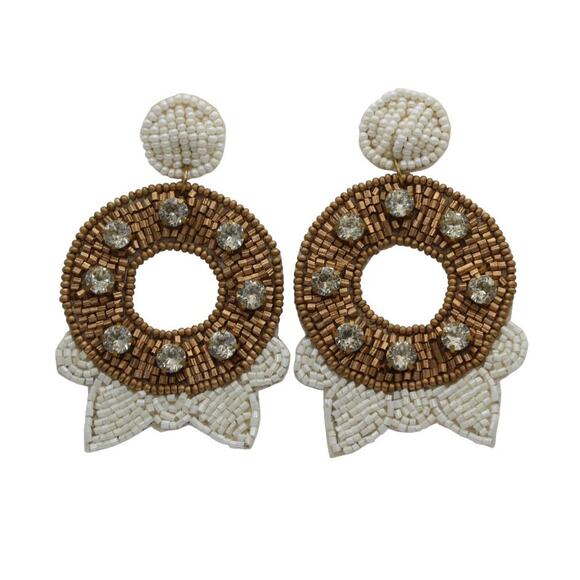 Kay Lee Christmas Wreath Seed Bead Earrings - Picture 2 of 2